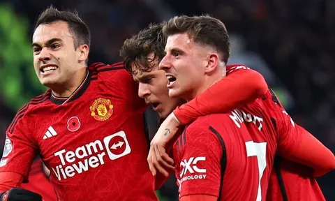 Đấu Everton, Man Utd ra sân với đội hình nào?