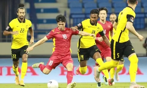 Đấu Malaysia, ĐT Việt Nam nên sử dụng hàng công như thế nào?
