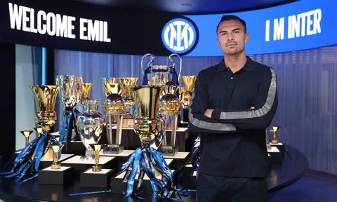 Đấu tuyển Việt Nam, Indonesia tính chiêu mộ sao Inter Milan