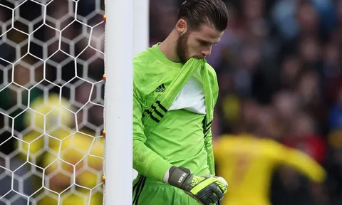 Sau bản hợp đồng bom tấn, có chuyện gì vậy De Gea?