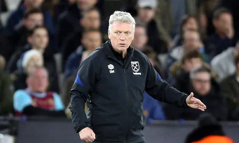 Moyes phát cáu với Leverkusen