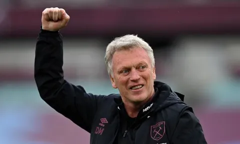 David Moyes sẽ dùng tới 2 tiền vệ để khóa chặt Declan Rice