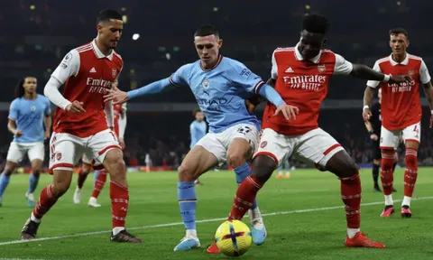 "Đây là lúc thích hợp để Arsenal đánh bại Man City"