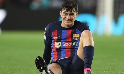 CHÍNH THỨC! Barca đón cú sốc sau trận gặp M.U