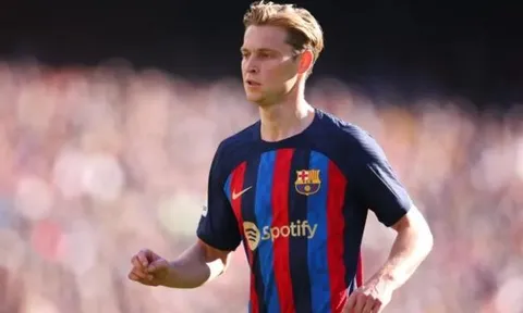 Màn trình diễn của De Jong trước Real Betis là lý do M.U chưa bỏ cuộc