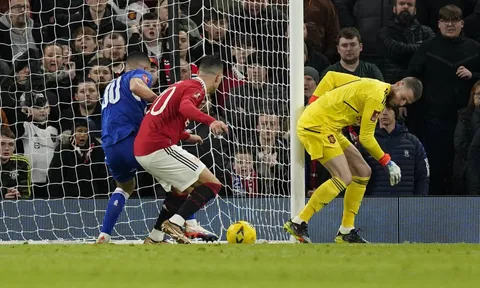 De Gea sai lầm khó đỡ, Rashford bùng nổ giúp M.U thắng 5 trận liên tiếp