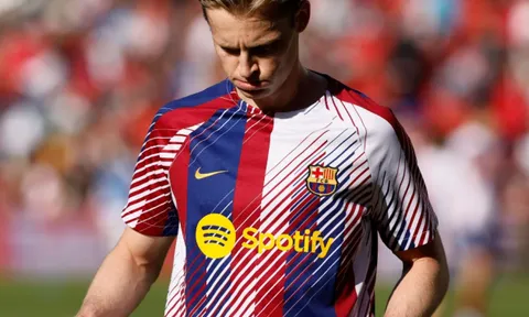 Hòa tiếc nuối, De Jong nói thẳng màn trình diễn của Barcelona