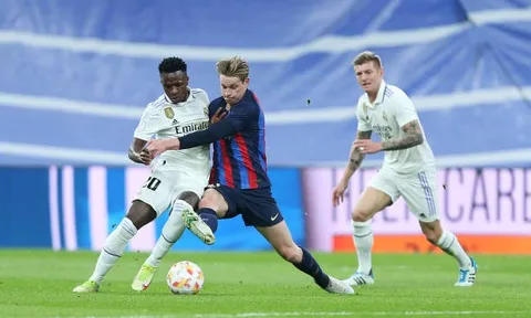 De Jong lại chứng minh Ten Hag đã đúng