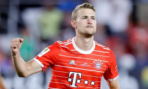 Matthijs de Ligt tiết lộ khả năng gia nhập Chelsea