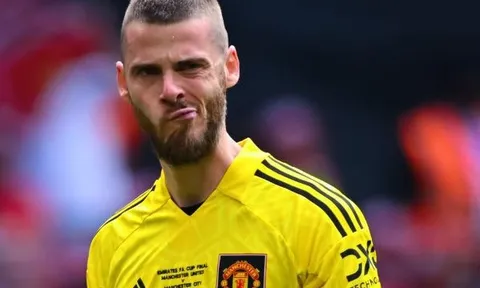 Đề nghị khôi hài của MU dành cho De Gea