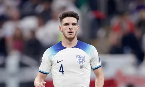 NÓNG! Sau Arsenal, Gã khổng lồ gửi đề nghị cho Declan Rice