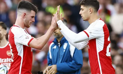 Ferdinand dự đoán vị thứ của Arsenal
