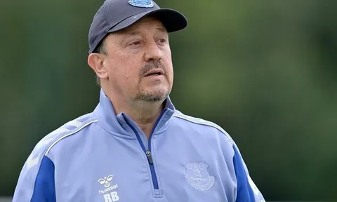 Đến lượt Benitez từ chối Newcastle United