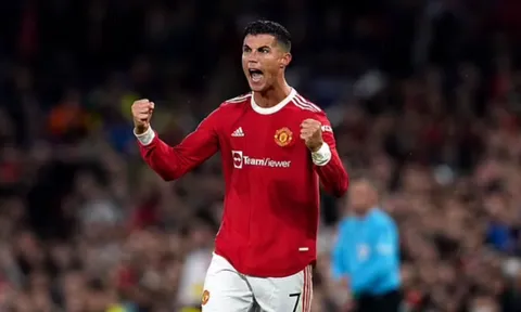 Đến Man Utd, Ronaldo mang thiết bị đặc biệt không thể tách rời