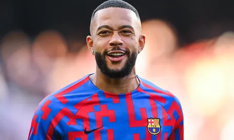 Depay phản pháo truyền thông