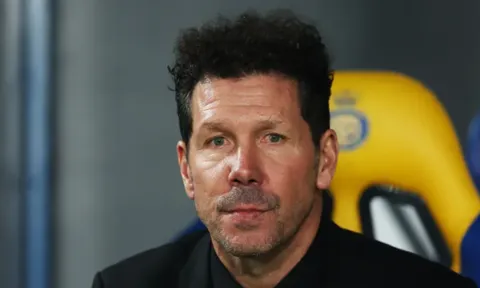 Diego Simeone chỉ trích trọng tài La Liga