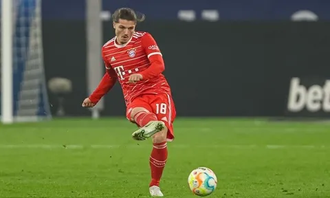 Ten Hag nói thẳng về trình độ của Sabitzer