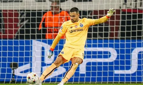 Diogo Costa có xứng đáng thay thế David de Gea?