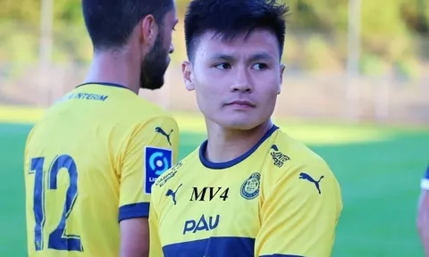 Đội của Quang Hải thua trận đậm nhất từ đầu mùa