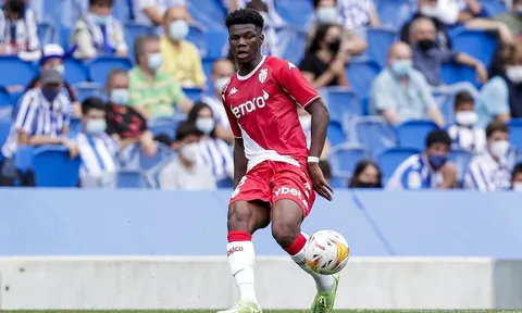 Đội hình tiêu biểu Ligue 1 tháng 10: Mục tiêu của Man Utd, Chelsea