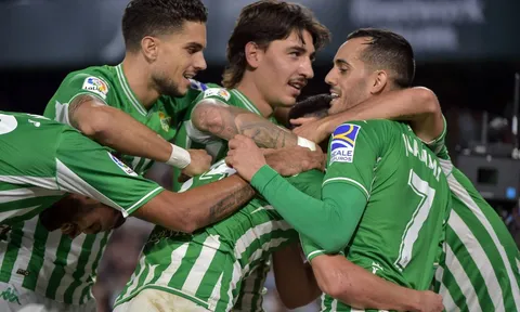 Đội hình tiêu biểu vòng 17 La Liga: Người thừa Arsenal, 4 học trò Emery