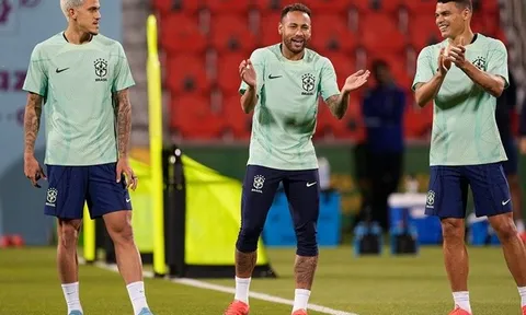 "Đối với Neymar, áp lực luôn khác"
