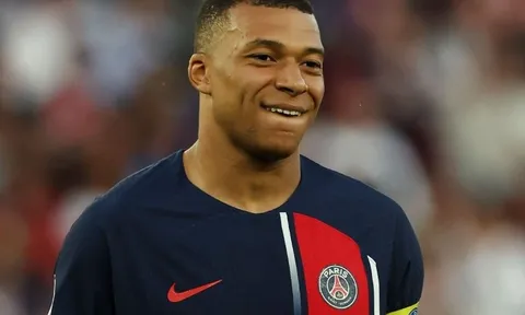 Động thái của Real khi Mbappe nổi loạn ở PSG