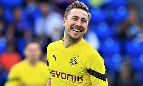 Dortmund thắng đậm nhà vô địch Malaysia trước trận gặp Việt Nam