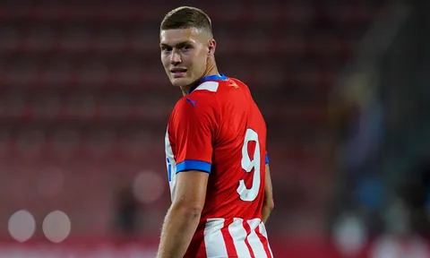 Artem Dovbyk và những người hùng đang giúp Girona bay cao tại La Liga