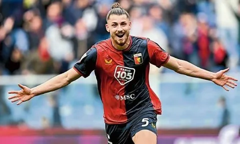 Đánh bại Napoli, Tottenham sắp có Radu Dragusin