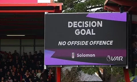 Drama từ VAR, Premier League đề xuất thay đổi quan trọng