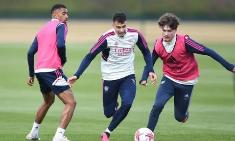 Arsenal công bố HĐ với hậu vệ có 13 bàn và kiến tạo