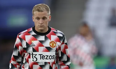 Xếp hạng 5 thương vụ của M.U từ Ajax: Van de Beek tệ nhất; Martinez xếp sau 1 cái tên