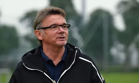 ĐT Việt Nam sắp có một "Sir Alex" khác trên băng ghế chỉ đạo