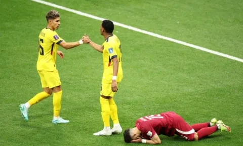 Đứng dậy nổi không, Qatar?