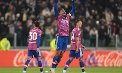Đừng vội gạch tên Juventus