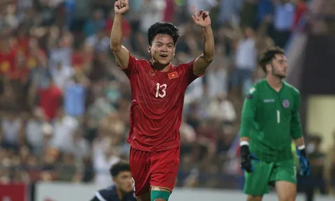 Được CAHN theo đuổi, sao U23 Việt Nam có động thái bất ngờ
