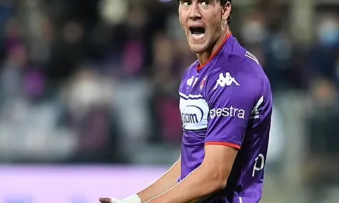 Fiorentina sẽ bán Dusan Vlahovic với mức giá khủng