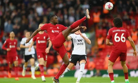 Đứt mạch kiến tạo, 'phát kiến' của Klopp vẫn gây choáng Premier League