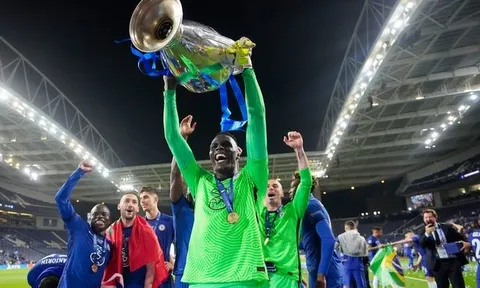 Edouard Mendy: “Sẽ ra sao nếu tôi khoác áo tuyển Pháp và tham dự EURO?