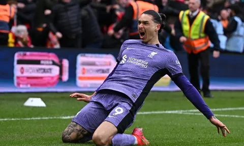 Darwin Nunez lập kỷ lục cho Liverpool
