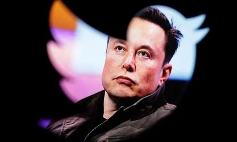 Elon Musk muốn mua lại Man United