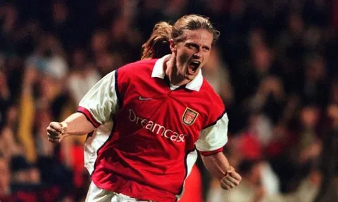 Emmanuel Petit tiến cử ngôi sao Newcastle cho Arsenal