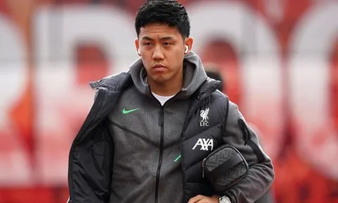 Endo tiết lộ về phòng thay đồ Liverpool sau trận thua sốc