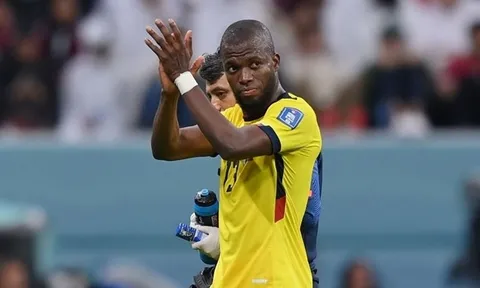 Enner Valencia gửi lời chào hoàn hảo đến World Cup 2022