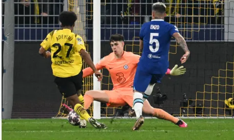 Enzo làm nền cho siêu phẩm, Chelsea 'đầu hàng' Dortmund