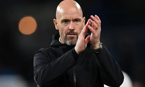 Erik ten Hag giải thích lý do để Hannibal dự bị