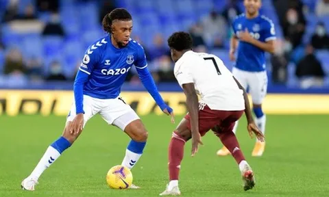 'Diệt' xong Arsenal, sao Everton liền gửi lời cảnh báo Quỷ đỏ