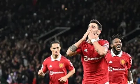 Neville: "Một trong những cầu thủ xuất sắc nhất Premier League"