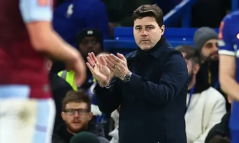Neville dự đoán đại chiến Chelsea vs Liverpool
